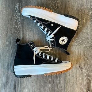 Men’s Platform Chuck Taylor Converse - Size 9.5